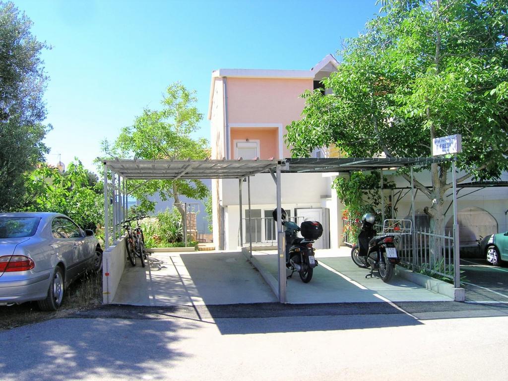 Apartment Miroslav Krk Town Habitación foto